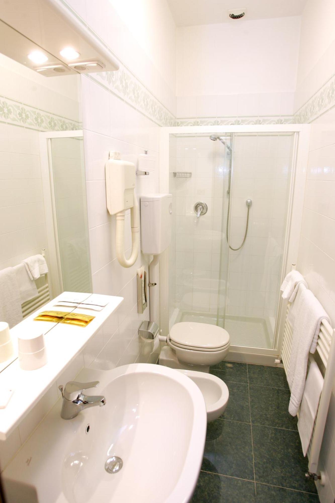 Hotel Le Petit 3*